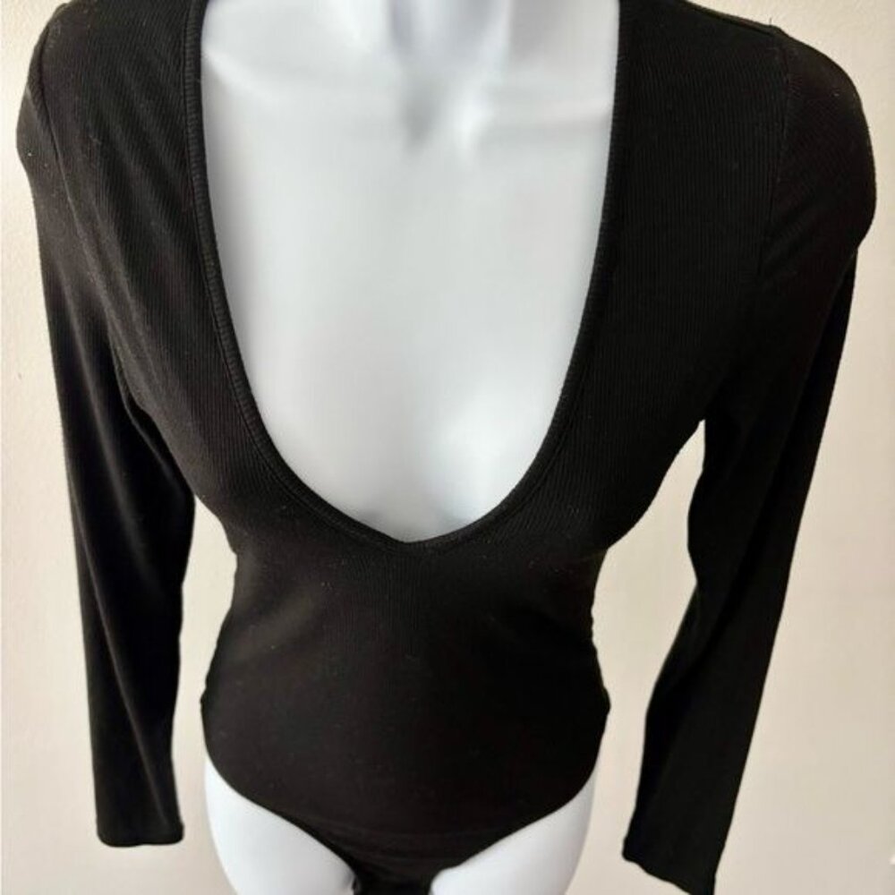 Klassy Network Bodysuit Medium Deep V Ribbed Minimalist Clean Girl Streetwear - Picture 8 of 14